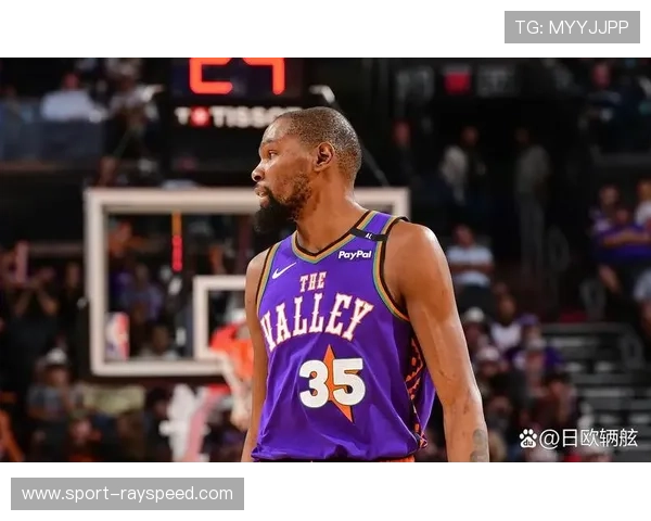 魔术热火东南区内战，阿德巴约禁区优势定乾坤