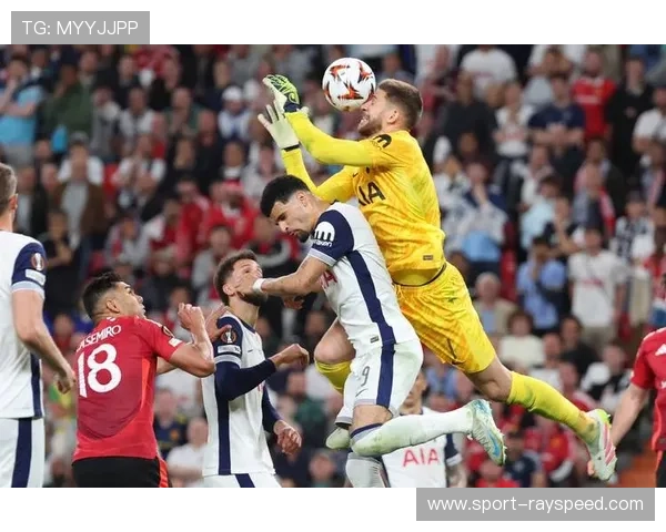 热刺面临欧冠报名难题：27人阵容需舍弃6人，伤病情况复杂