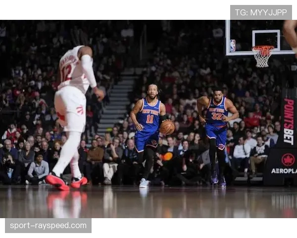 实时：尼克斯第三节打出惊人27-4攻势，其中22分来自快攻